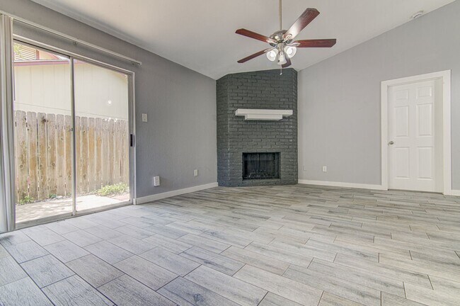 Photo - 12220 Tyson Cove Unit A