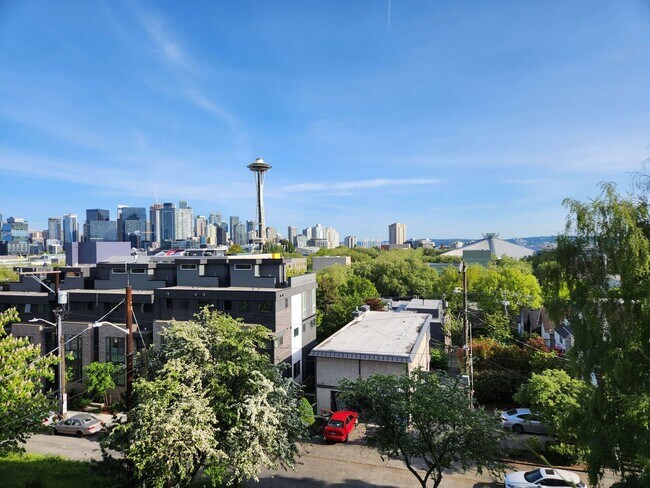 Photo - Valcrest Apartments