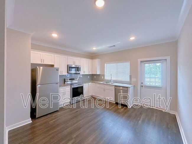 Photo - 2031 Ocean Dr NW