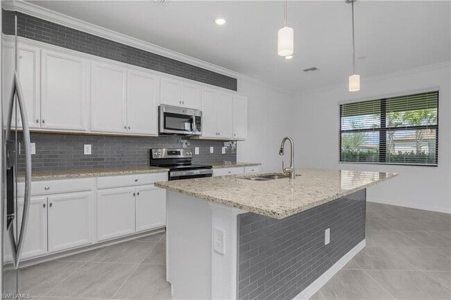 Photo - 19512 Deming Ln