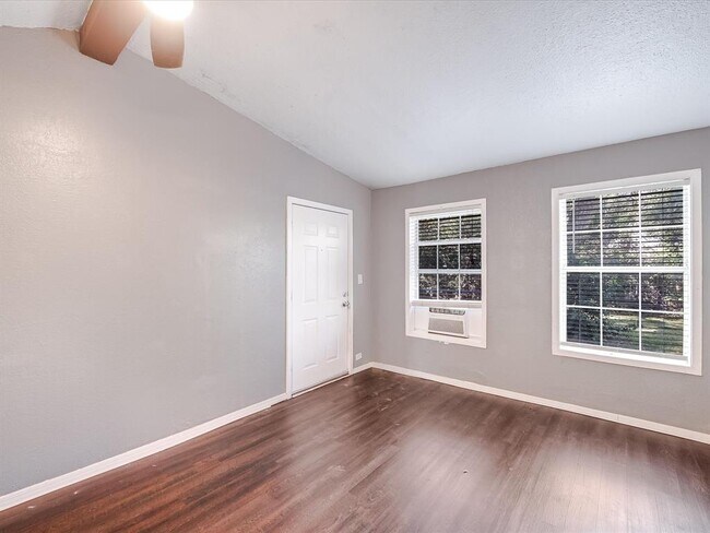 Photo - 5802 Blythewood Dr