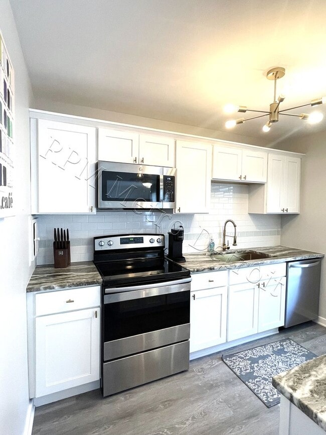 Photo - 22148 Dante St Unidad #211 Rental