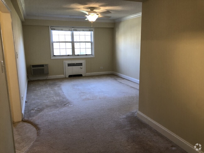 Building Photo - 4378 N Pershing Dr Unit 1 Rental