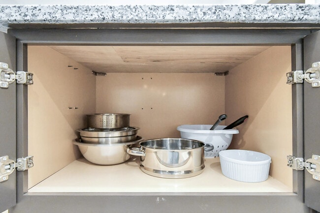 Photo - 1326 Hussion St