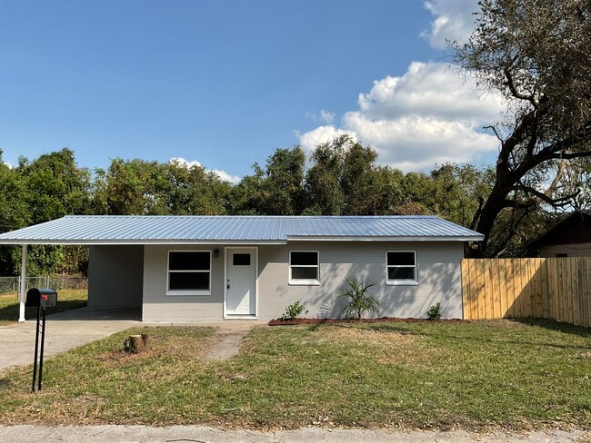 GORGEOUS 3BR/1BA Block Home! NO APPLICATIO... - GORGEOUS 3BR/1BA Block Home! NO APPLICATIO...