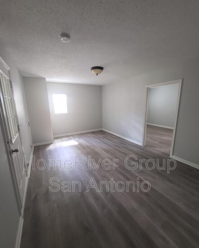 Photo - 6814 Spring Garden St