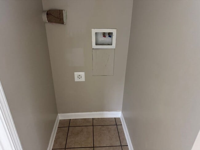 Photo - 2903 S Greenwood Dr Unidad #3