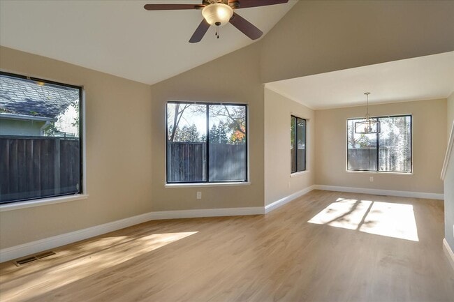 970 Antelope Terrace