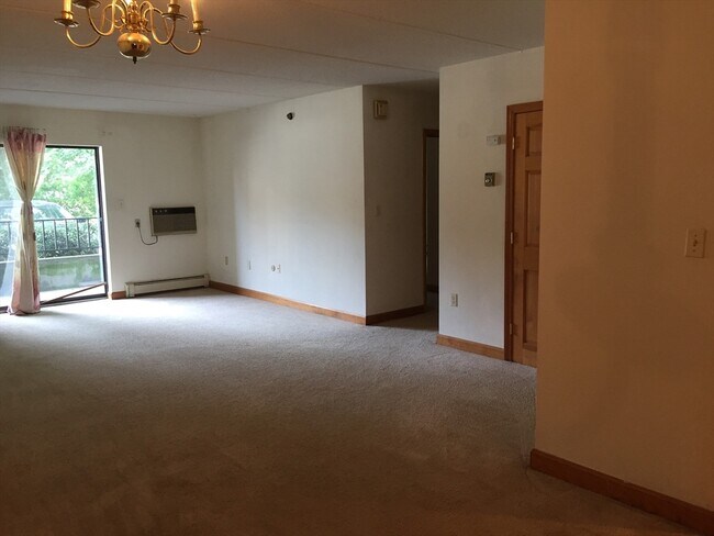 Photo - 2310 Commonwealth Ave Unit 2-2