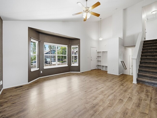 Photo - Beautiful 3 bed 2.5 Bath Home in East Loveland, CO!