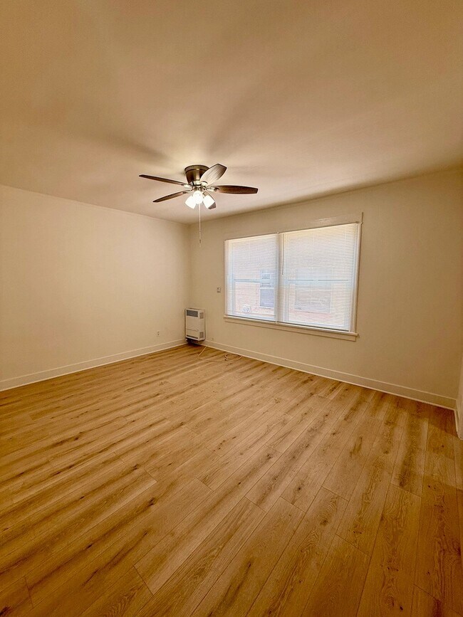 Photo - 3057 Leeward Avenue,