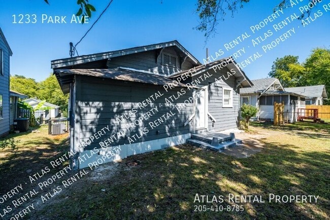 Photo - 1233 Park Ave