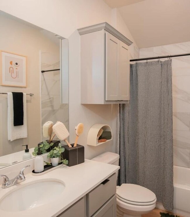 Photo - 2741 Belmont Rd