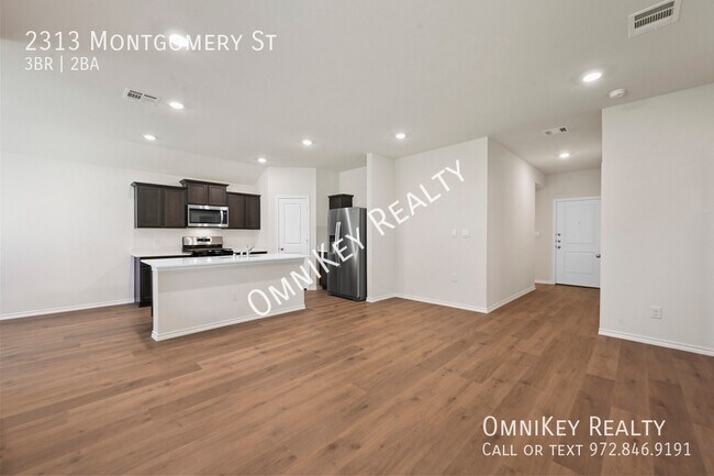 Photo - 2313 Montgomery St