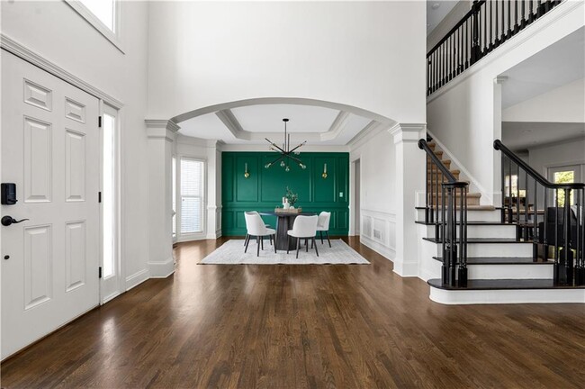 Photo - 3713 Lake Edge Dr