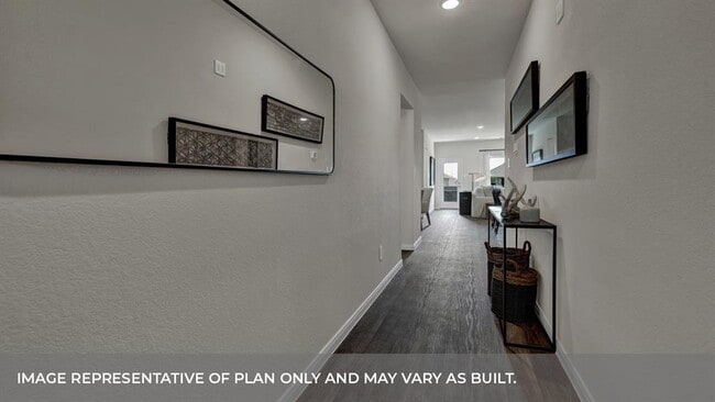 Photo - 1308 Camden Ln