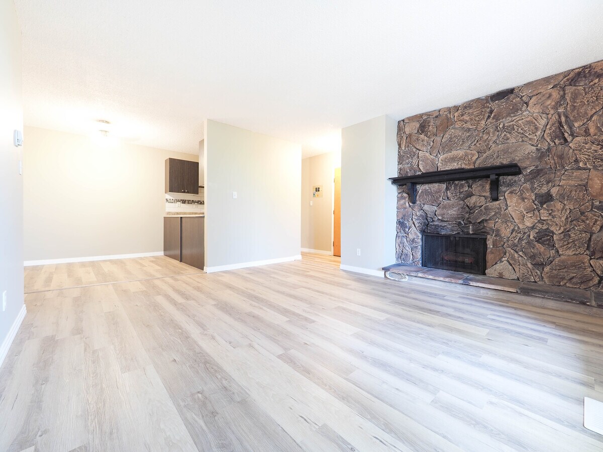 Photo - Ermineskin House