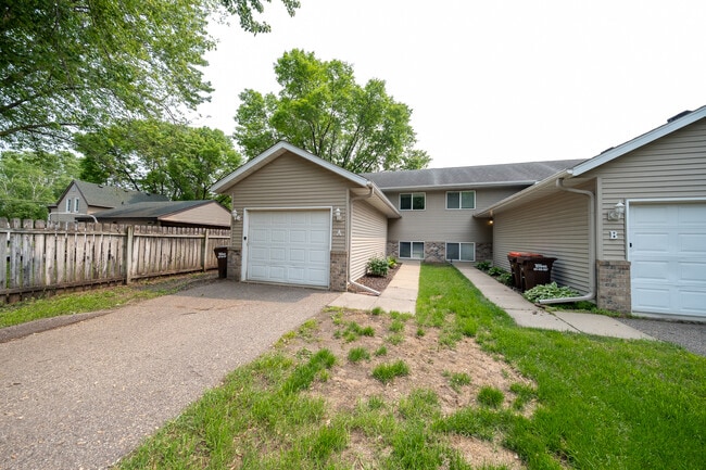 Photo - 1936 Eddy St Townhome