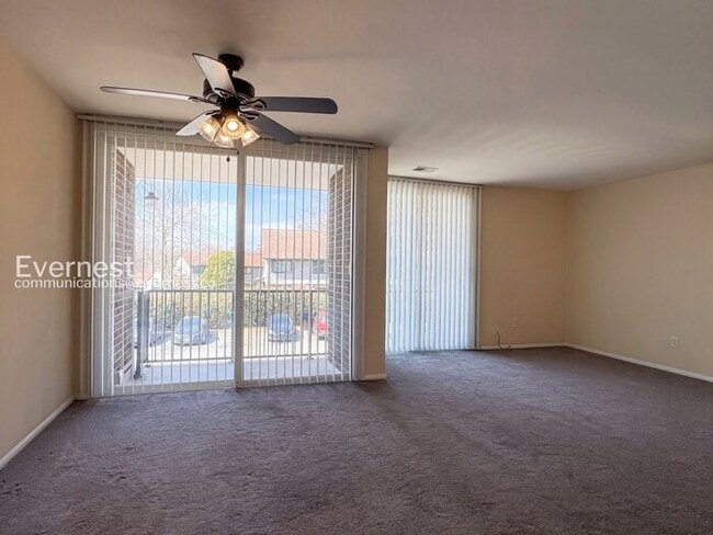 Photo - 10202 Prince Pl Unit 204