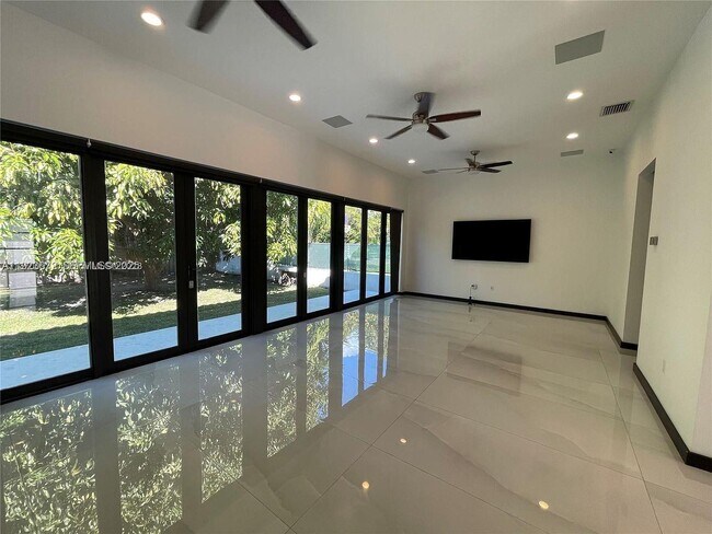 Photo - 1233 SW 17th Terrace