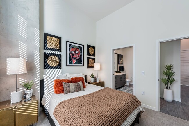 ArtDistrict_interior_bedroom (2)