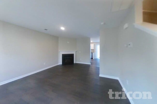 Photo - 283 Millen Dr