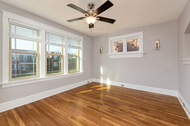 Photo - 6533 Clayton Ave