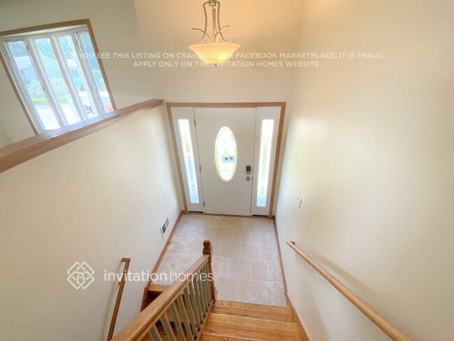 Photo - 327 Hemlock Ave