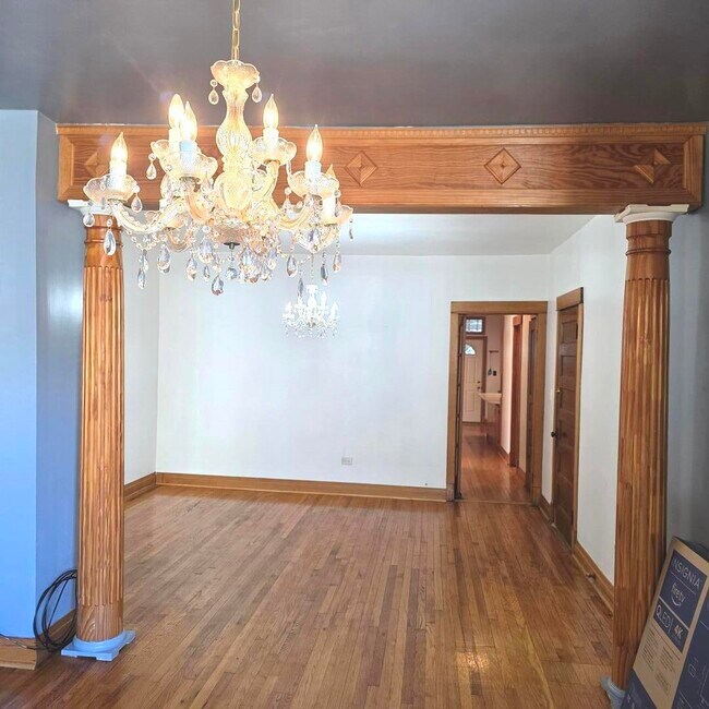 Photo - 3331 W Pierce Ave