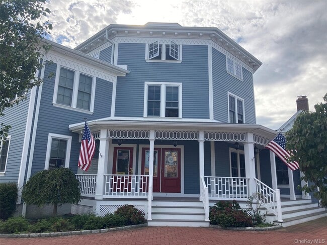 Building Photo - 67 W Main St Unit 203