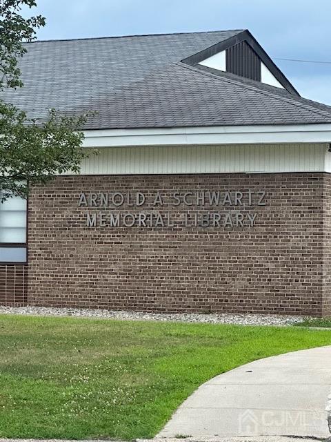 Photo - 121 New Market Rd