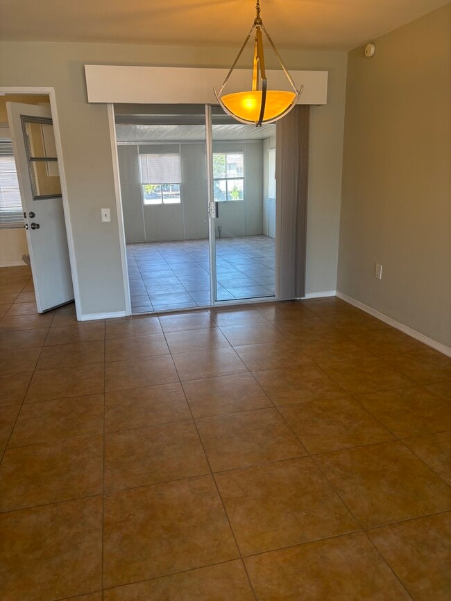 Photo - 18419 N 94th Dr