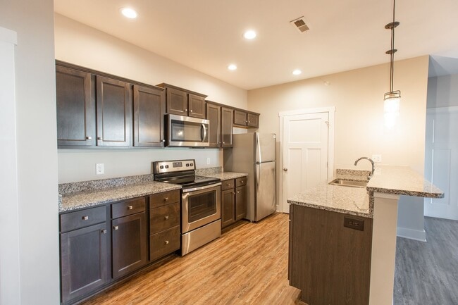 Building Photo - Eleven25 Unit 1000-1025