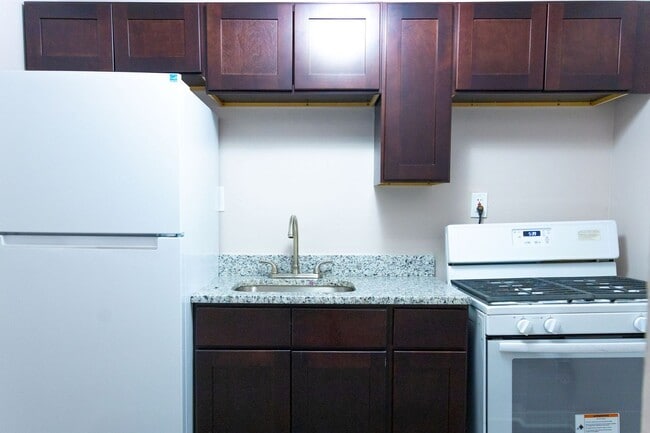 Photo - 640 Ponca St Unit 640 Ponca St - 1