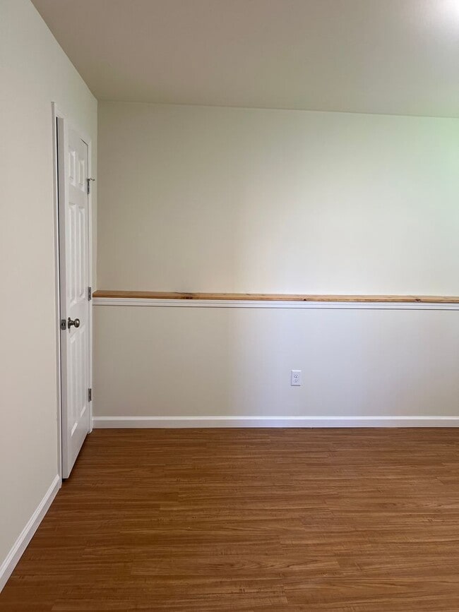 Photo - BRAND-NEW 4-beds/2-baths house near I-44