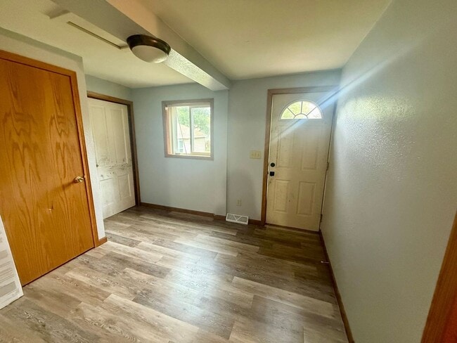 Photo - 3 Bed 1 Bath Single Family Home in Wausau ...