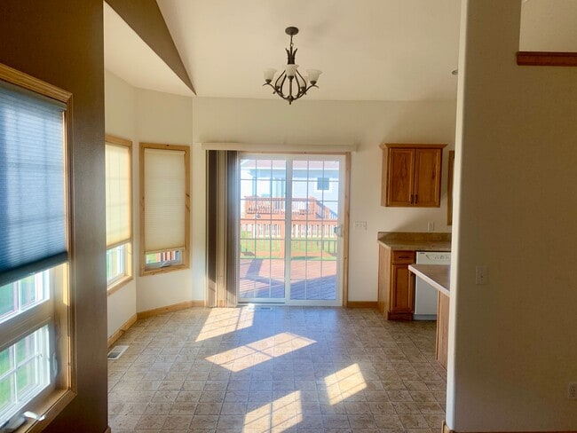 Photo - 3 bedroom 2 bath townhome