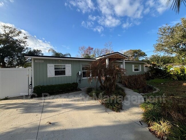 Photo - 14046 Aldridge Rd N