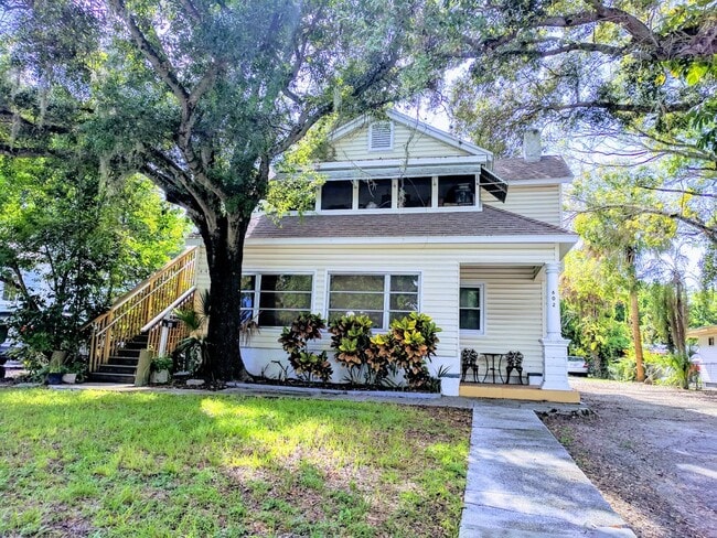 Building Photo - 602 26th St W Rental