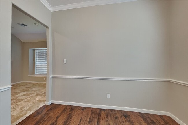 Photo - 15610 Forest Run Dr