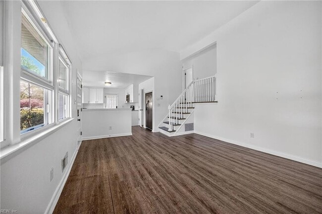 Photo - 1013 Sherry Ave