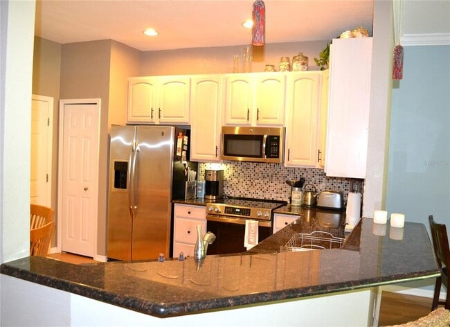 Photo - 11158 Kapok Grand Cir