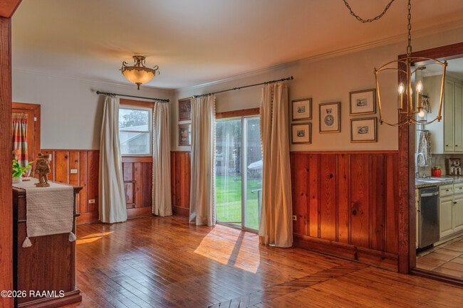 Photo - 603 Dodson St