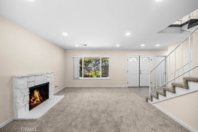 Photo - 1741 N Rutherford St