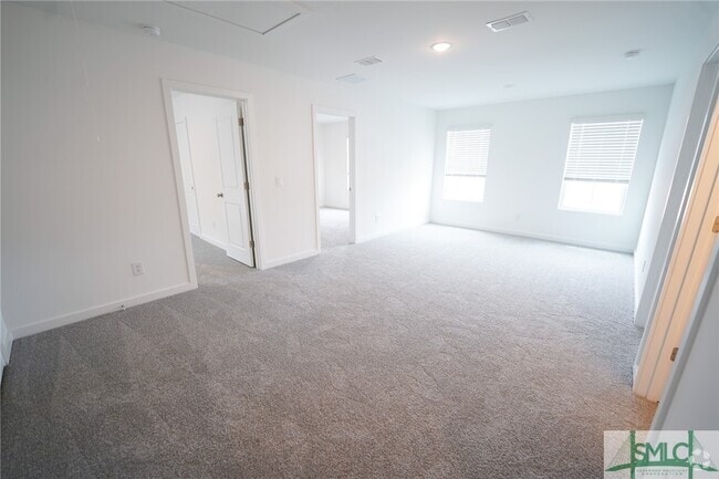Building Photo - 116 Kingswood Ter Rental