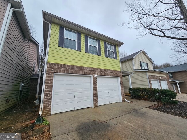 Photo - 206 Southwind Ln