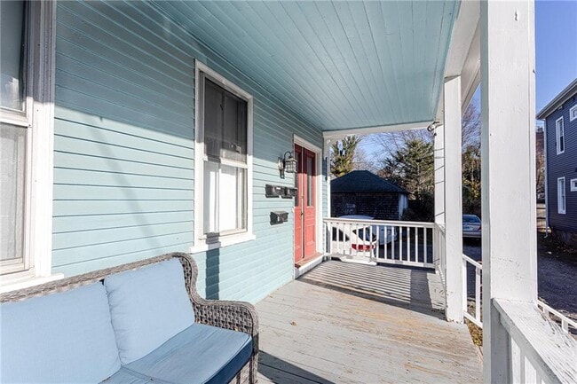 5-15 Newport Ave Unit 2