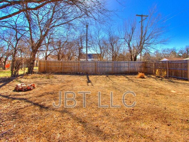 Photo - 2042 NW 34th St