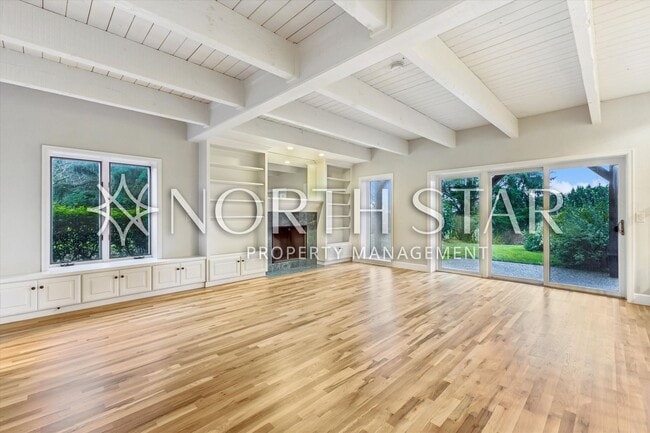 Photo - Escape to the Country, Spacious Contemporary in Wilsonville with Shop