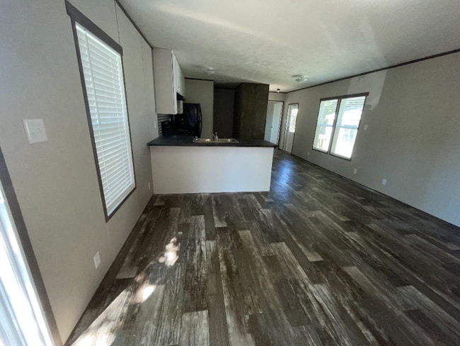 Building Photo - 1199 Hospital Rd Rental